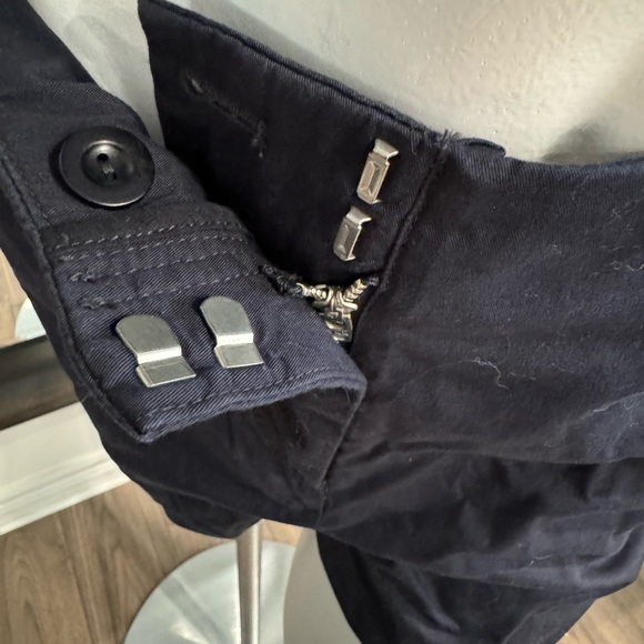 Dress shorts - Picture 7 of 8